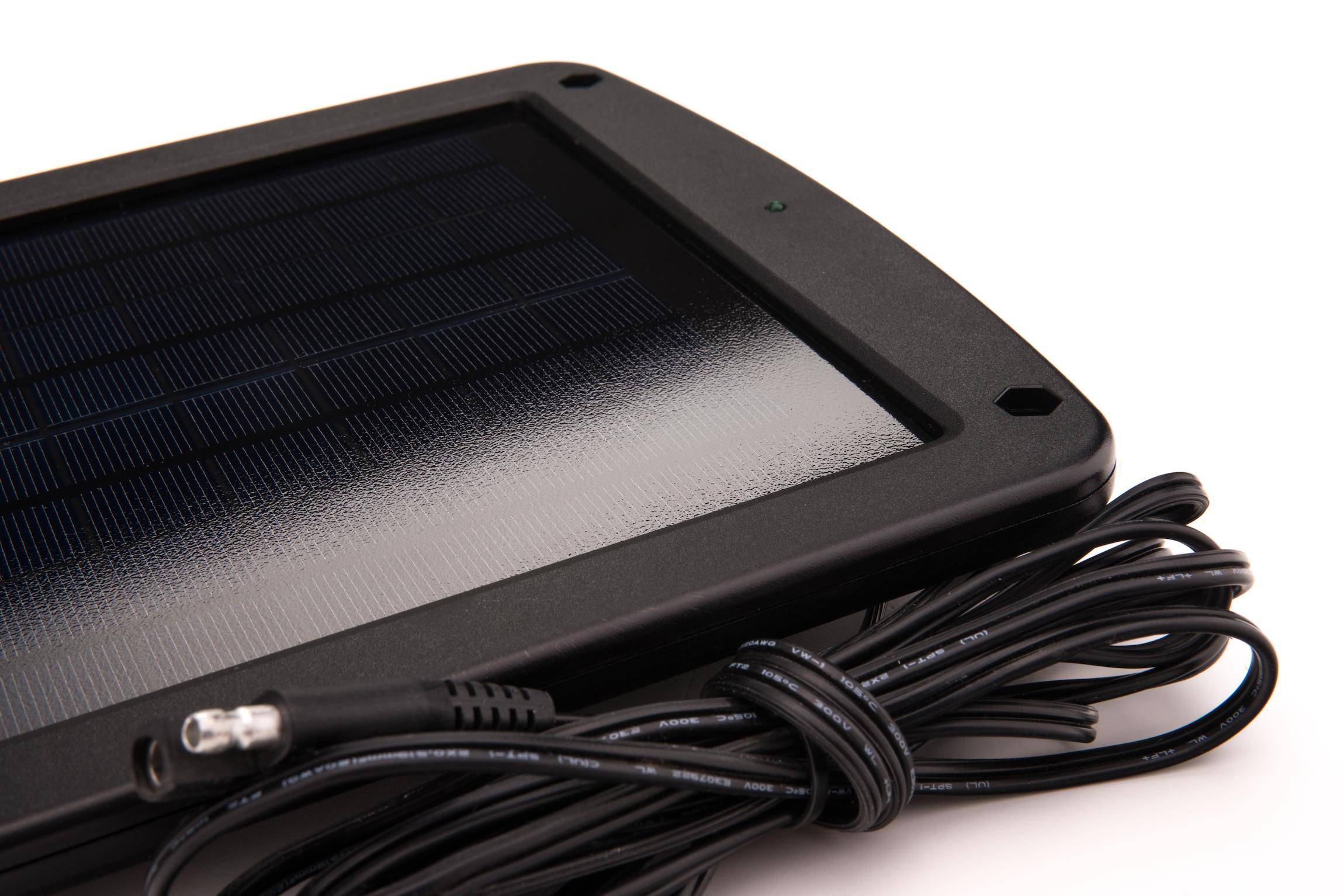 5 Watt Solar 12V Battery Charger with Handlebar Mount - Battery Tender®